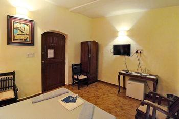 Zo Rooms Candolim Football Ground Exterior foto